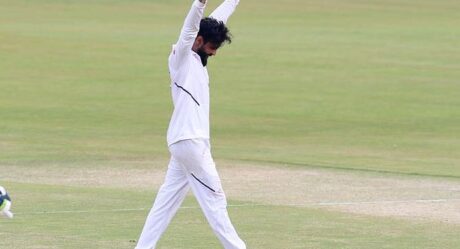 Ravindra Jadeja – Fastest left-Arm Bowler To Pick 200 Test Wickets