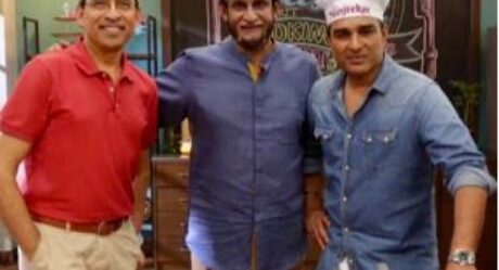 Fans Ask Sanjay Manjrekar To “Apologise” To Harsha Bhogle