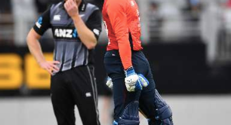 Sam Billing imitates MS Dhoni Like Run-Out Against Ross Taylor In Eden Park