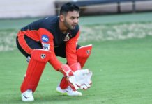 When Dean Jones Took Another Very Funny Push At Parthiv Patel When Dean Jones Took Another Very Funny Push At Parthiv Patel