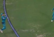 An astonishing boundary catch that even confused cricket laws An astonishing boundary catch that even confused cricket laws