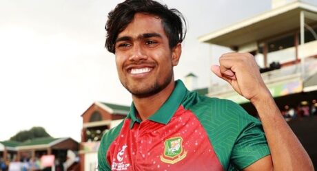 World Cup Winning U-19 Team Welcomed In Bangladesh