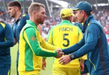 Australia Coach Justin Langer Insists His Players To Engage In Handshakes Australian Coach Justin Langer Insists His Players To Engage In Handshakes