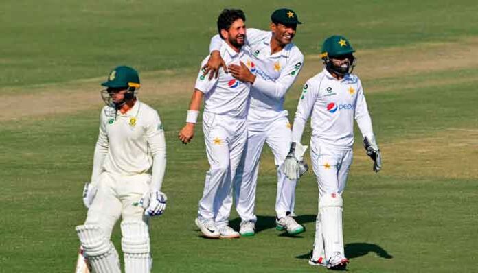 Pakistan win against South Africa 2-0