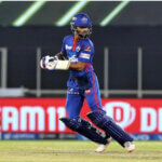 “Shikhar Dhawan Looking Like A Million Bucks”, Sunil Gavaskar Praises Delhi Capitals Batsman
