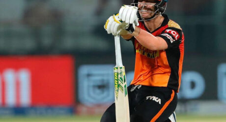 Brett Lee Shocked After SRH Axed David Warner From Captaincy And Playing XI