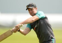 IND vs SL: Sri Lanka’s Batting Coach Grant Flower Tests Positive For COVID-19 Grant Flower To Face An Inquiry from SLC