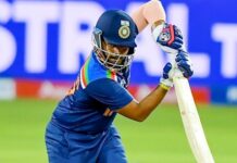Don’t Put Pressure On Shaw To Hit A Century: Manjrekar Manjrekar cautioned everyone - dont put pressure on Shaw to hit a century
