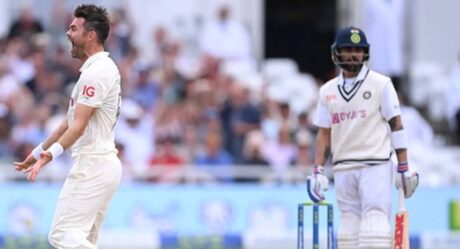 Kohli’s Supporters Disappointed With His First-Ball Duck
