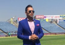 Bhuvi Doesn’t Walk Into My Playing XI For T20-WC: Aakash Chopra