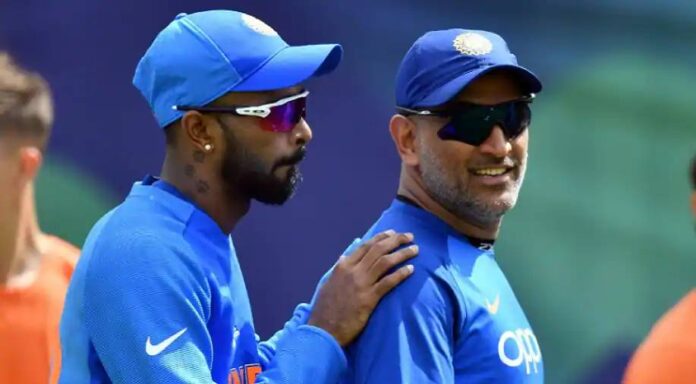 Dhoni Insisted Selectors To Consider Hardik In T20 WC Squad