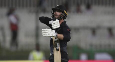 Conway Ruled Out Of T20 WC Final & India Tour With A Broken Hand