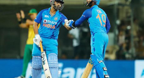 “He Will At Least Play 1-2 Games for India in T20 World Cup”; Raina on Rishabh Pant: ICC T20 World Cup.