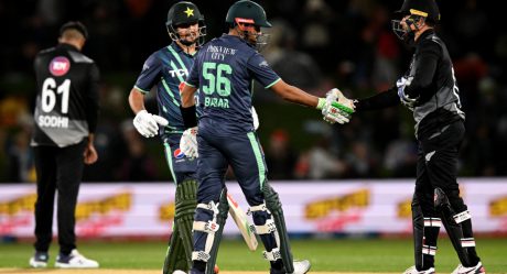 NZ T20 Triseries: Newzealand Post Below Par Target of 164 in the Finals for Pakistan