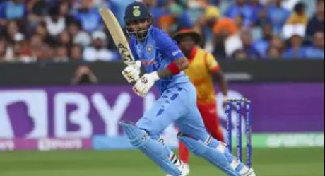 IND Vs ZIM ICC T20 World Cup 2022 update: Rahul, Kohli light up scoreboard after India lose Rohit early