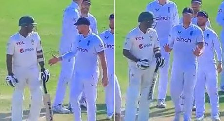 Pakistan Bowler Mohammad Ali refuse to shake hands with Ben Stokes after the Second test at Multan