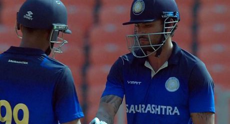 Vijay Hazare Trophy Finals 2022-23: Saurashtra Beats Maharashtra by 5 Wickets to List Trophy in Front of Home Crowd