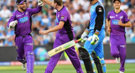 Hobart Hurricanes climb to sixth spot with 7–wicket win over Adelaide