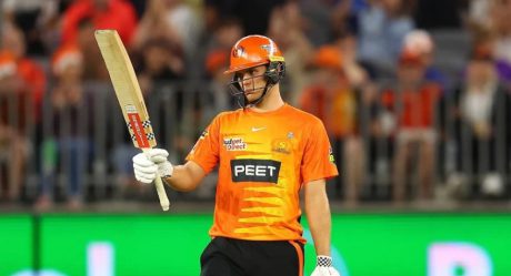 KFC Big Bash League 12 : Defeating the Sydney Sixers in a qualifier, Scorchers advance to the eighth Grand finale