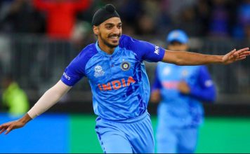 Top 5 Best T20I Bowling Strike Rates among Indian bowlers Indian bowlers with the best T20I bowling strike rates