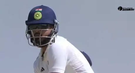 Iyer Batting With Sunglasses Spark Multiple Rumors: Can Batsman Wear Sunglasses While Batting?