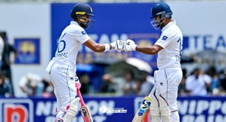 Karunaratne and Chandimal’s Blazing Knock Keep Sri Lanka Alive in this 1st Test Match