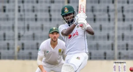 BAN vs SA 1st Test Day 3 Stumps: Rain and Bad Light Played Spoilsport as Mehidy Hasan Stands Firm for Bangladesh