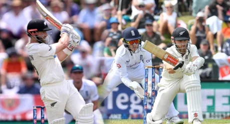 Williamson shines on return but misses century, New Zealand 319/8 at stumps on day 1  