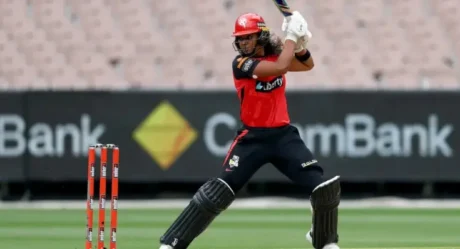 Melbourne Renegades crowned WBBL 2024 Champions in thrilling rain-halted final 