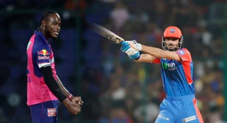 IPL 2025: Archer’s Double Blow Rocks Delhi Before Axar, Stubbs Counterattack