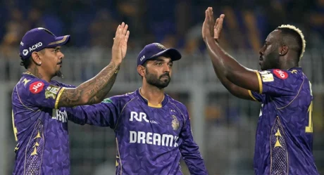KKR Dominates SRH with Death Over Masterclass and Clinical Bowling in IPL 2025 Match 15