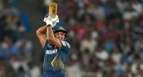 Sudharsan’s Golden Bat and Steady Form Power GT to 217/6 Against Rajasthan Royals