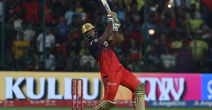 Romario Shepherd fastest fifty vs CSK