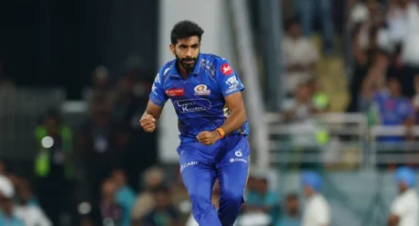 Mumbai Indians cruise into Qualifier 2 with 20-run win over Titans 