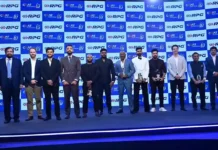 Rohit Sharma Steals the Spotlight at CEAT Cricket Awards 2025 — Full Winners List Revealed Rohit Sharma receives Special Leadership Honour at CEAT Cricket Awards 2025