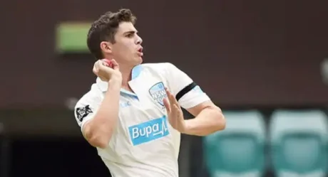 Sean Abbott Creates History as First-Ever Concussion Substitute in Sheffield Shield
