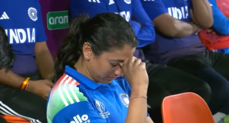 Smriti Mandhana Fights Back Tears After India Collapse in Easy Chase Against England