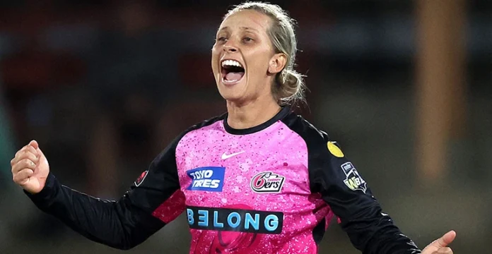 Sydney Sixers Appoint Ashleigh Gardner as New Skipper for WBBL 2025-26