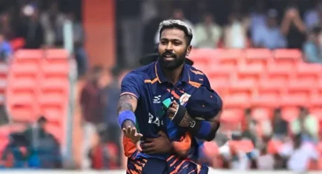 Hardik Pandya Powers Baroda to Record-Chase in SMAT 2025: 77 Guides Historic Victory