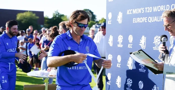 Why was Joe Burns left out of Italy’s World Cup squad