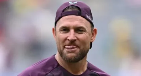 McCullum on Airport Incident: England Handling Ashes Spotlight with Composure