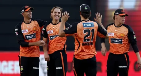 Perth Scorchers Women cruise past Brisbane Heat in commanding WBBL 2025 win