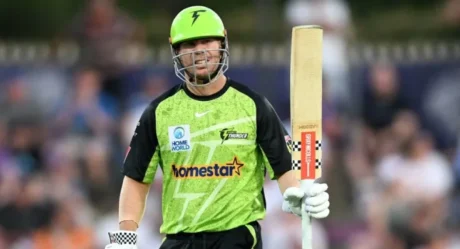 BBL|15 Hobart Hurricanes vs Sydney Thunder Squad Announcements and Match Preview